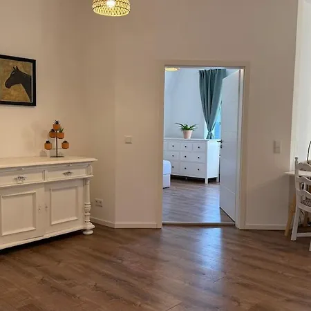 Apartment Penthouse With Roof Terrace - Central, Quiet Location Hannover