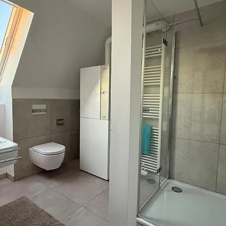 Apartment Penthouse With Roof Terrace - Central, Quiet Location Hannover