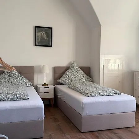 Apartment Penthouse With Roof Terrace - Central, Quiet Location Hannover